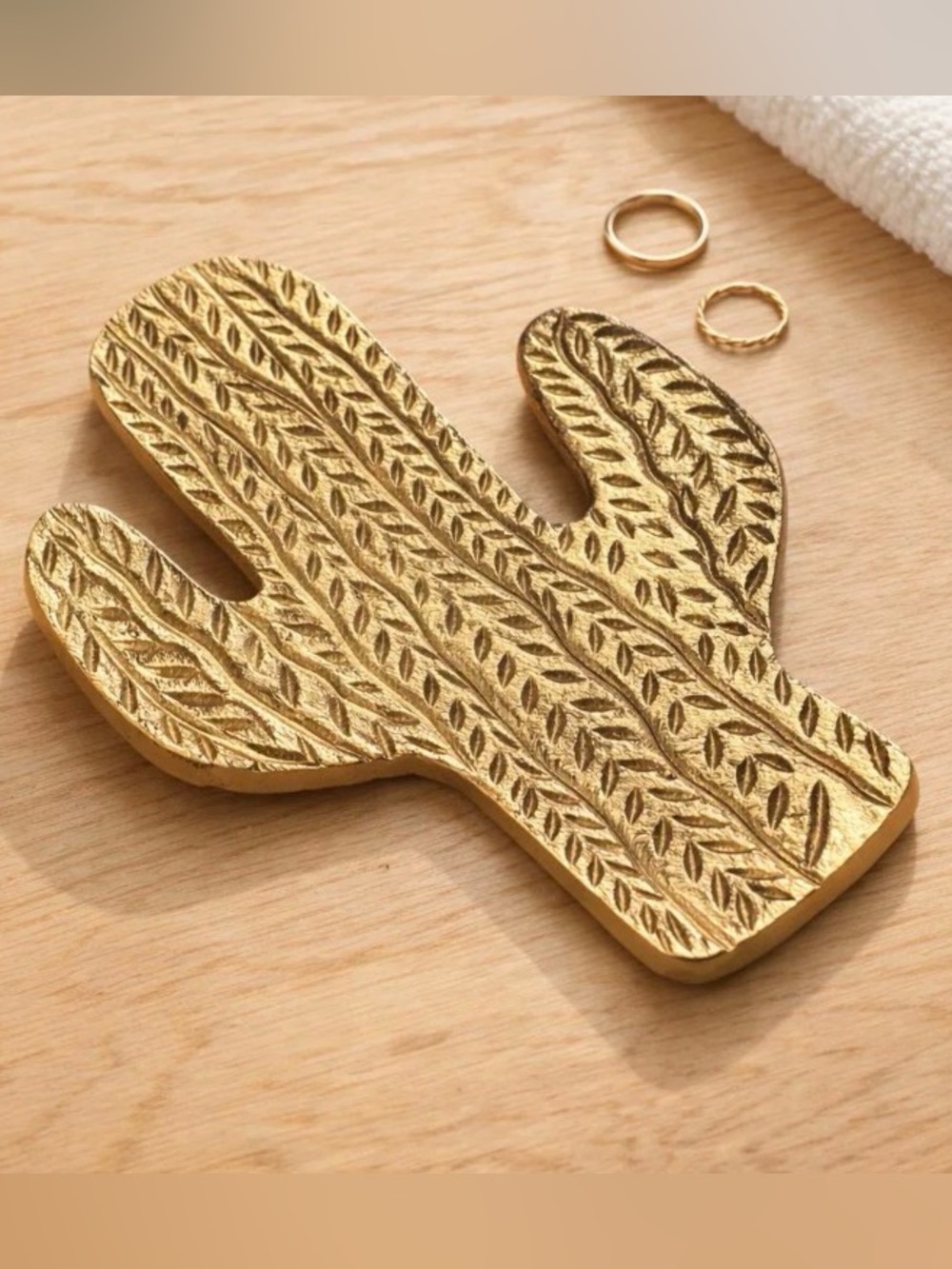 Brass Gold-Look Cactus Trinket Tray | Decorative Home Accent